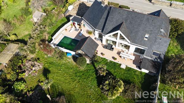 Saint-Pierre-Quiberon - Propriété de 200 m² en vente avec vue sur la mer et piscine