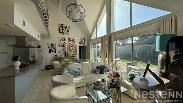 Saint-Pierre-Quiberon - Propriété de 200 m² en vente avec vue sur la mer et piscine