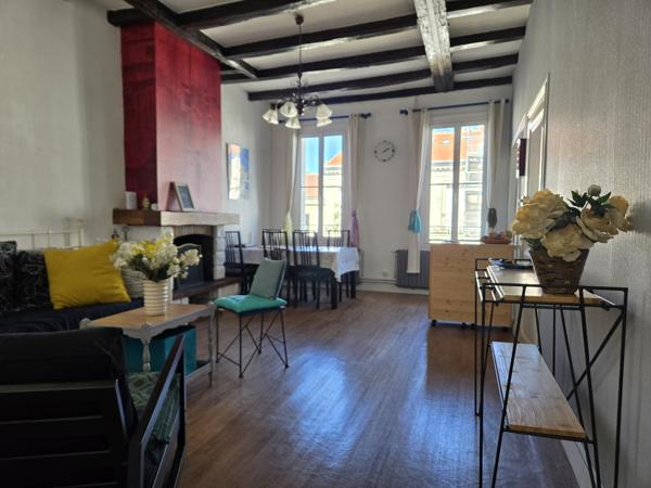 Appartement 5 pièce(s) 3 chambre(s) 141 m²