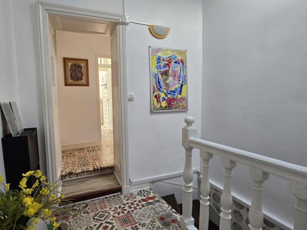 Appartement 5 pièce(s) 3 chambre(s) 141 m²