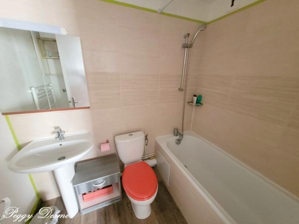Appartement à vendre 1 pièces LA ROCHELLE (17) - Cœur Historique de La Rochelle - A 200m du Marché Central