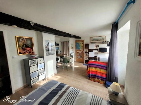 Appartement à vendre 1 pièces LA ROCHELLE (17) - Cœur Historique de La Rochelle - A 200m du Marché Central