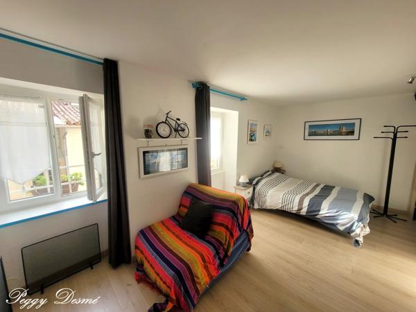 Appartement à vendre 1 pièces LA ROCHELLE (17) - Cœur Historique de La Rochelle - A 200m du Marché Central