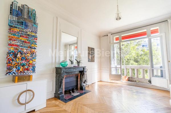 Appartement familial bourgeois,  Parquet, Moulures Cheminée,  à 5 minute de la porte d'Auteuil