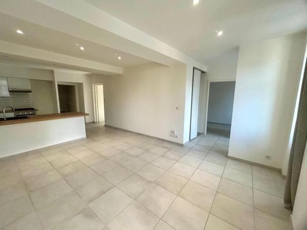 Appartement à louer à Pont-Évêque (38780)