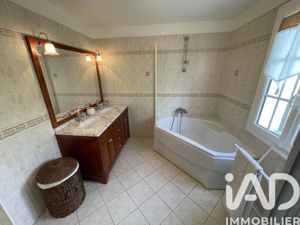 Maison à vendre 6 pièces 200 m² Chaumes-en-Brie