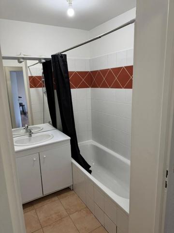 Appartement à louer 2 pièces ANNEMASSE (74)