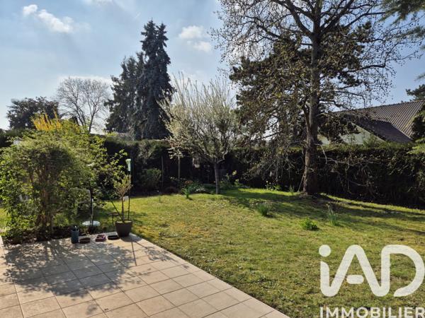 Maison à vendre 7 pièces 145 m² Saint-Germain-lès-Corbeil
