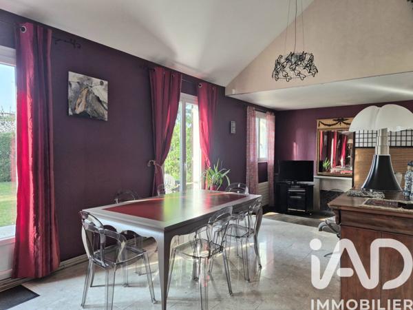 Maison à vendre 7 pièces 145 m² Saint-Germain-lès-Corbeil