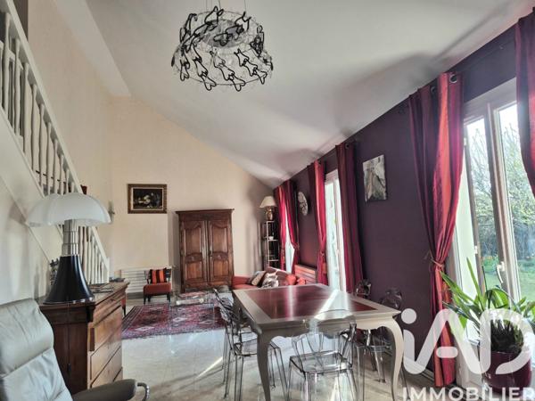 Maison à vendre 7 pièces 145 m² Saint-Germain-lès-Corbeil