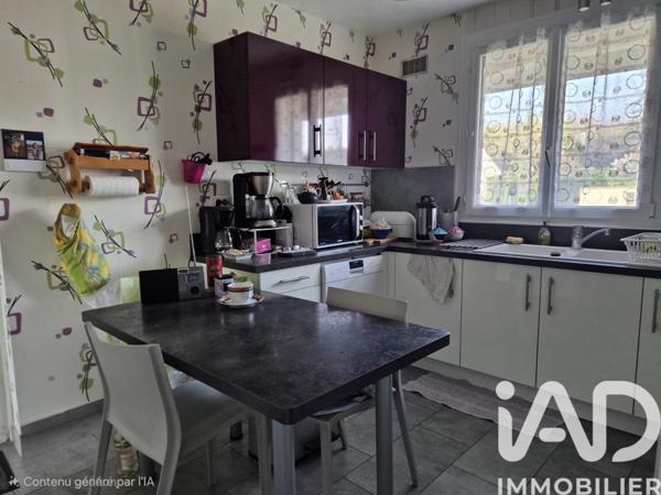 Maison à vendre 7 pièces 145 m² Saint-Germain-lès-Corbeil