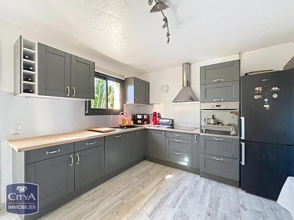 Maison à vendre 4 pièces 123m² Sainte-Maxime (83120)