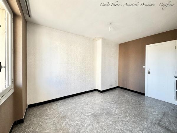 APPARTEMENT T5 A RENOVER – CLERMONT-FERRAND - LES SALINS - TRES BEAU POTENTIEL