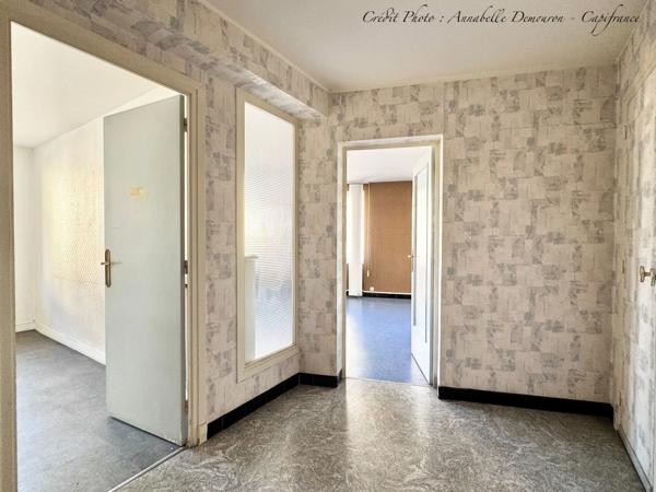 APPARTEMENT T5 A RENOVER – CLERMONT-FERRAND - LES SALINS - TRES BEAU POTENTIEL