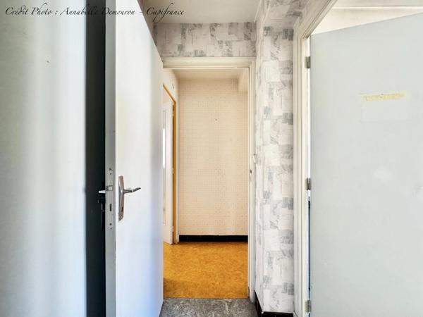 APPARTEMENT T5 A RENOVER – CLERMONT-FERRAND - LES SALINS - TRES BEAU POTENTIEL
