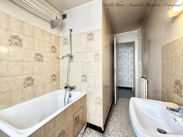 APPARTEMENT T5 A RENOVER – CLERMONT-FERRAND - LES SALINS - TRES BEAU POTENTIEL