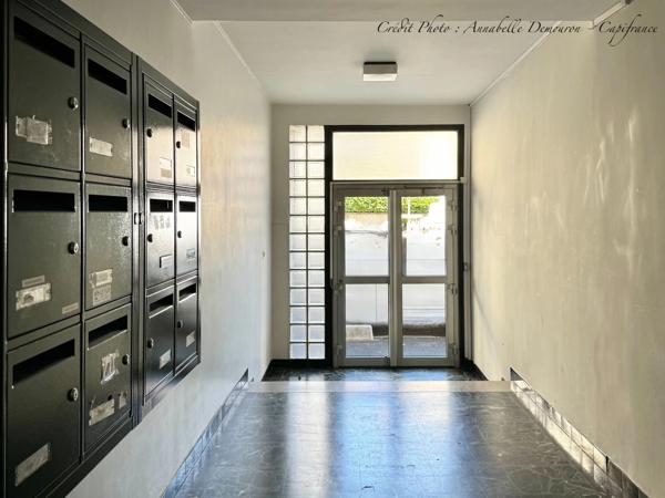 APPARTEMENT T5 A RENOVER – CLERMONT-FERRAND - LES SALINS - TRES BEAU POTENTIEL