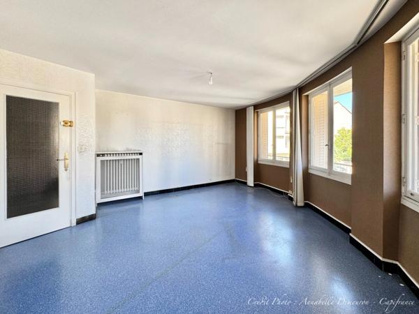 APPARTEMENT T5 A RENOVER – CLERMONT-FERRAND - LES SALINS - TRES BEAU POTENTIEL