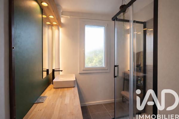 Appartement à vendre 4 pièces 66 m² Alès