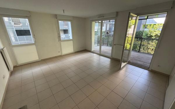 Appartement à vendre    3 pièces • 60,60 m2 Lyon 7
