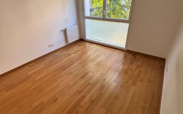Appartement à vendre    3 pièces • 60,60 m2 Lyon 7