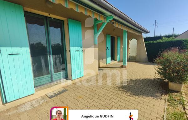 Maison familiale avec 4 chambres et terrain clos