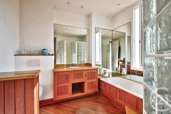 Maison à vendre  5 pièces - 171,62 m2 NICE - 06