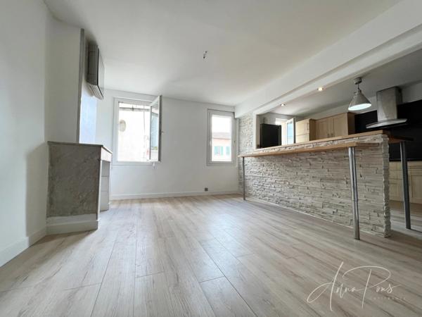 Dpt Var (83), à vendre LA SEYNE SUR MER appartement T3 de 62,85m² de surface totale Rénové.