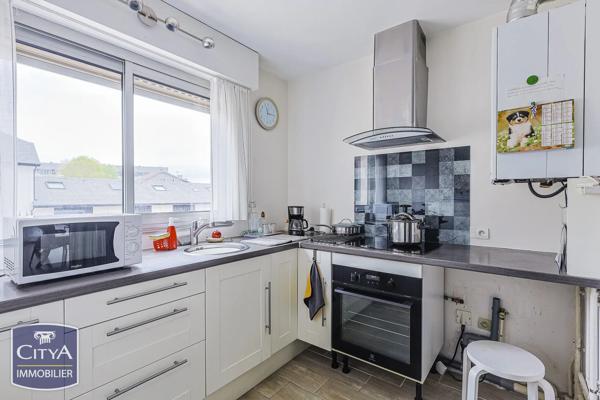 Appartement à vendre 3 pièces 72.3m² Billère (64140)