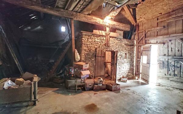 Maison à vendre    2 pièces •  Ruffey-lès-Echirey