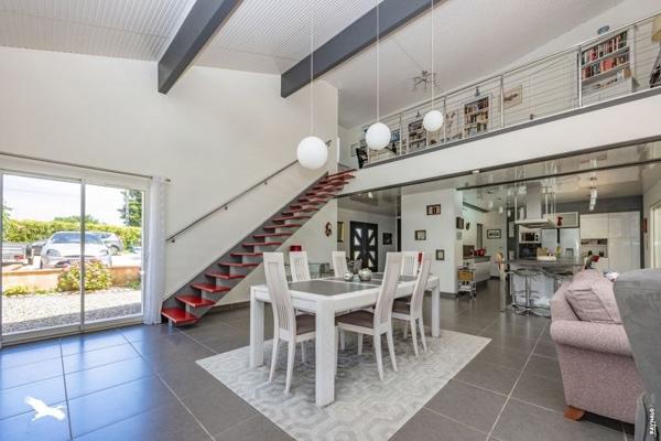 Maison à vendre |  Salvagnac |  6 pièces | 240 m²