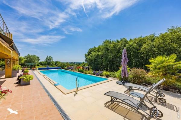 Maison à vendre |  Salvagnac |  6 pièces | 240 m²