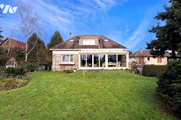 A VENDRE Maison individuelle sur sous-sol total, à rénover, à FRANQUEVILLE-SAINT-PIERRE (76520)...