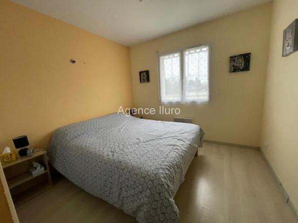 Maison - Proximite oloron-sainte-marie - Réf.:205354 EXCLUSIVITE - TRES BELLE MAISON CONTEMPORAINE DE PLAIN-PIED AVEC JOLIE VUE SUR LES PYRENEES -