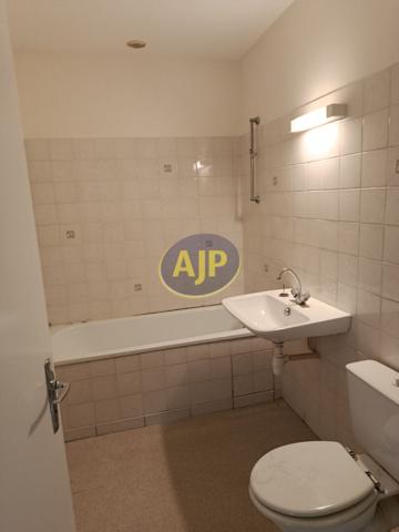 Location maison Guemene Penfao : 520 € - AJP By Marie