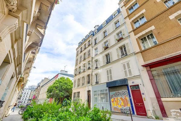 Appartement 1 pièce à vendre - La Fourche, Paris