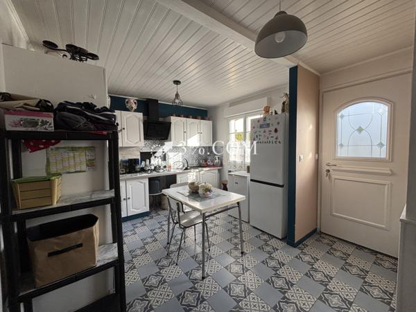 Maison 4 pièce(s) 3 chambre(s) 90 m²