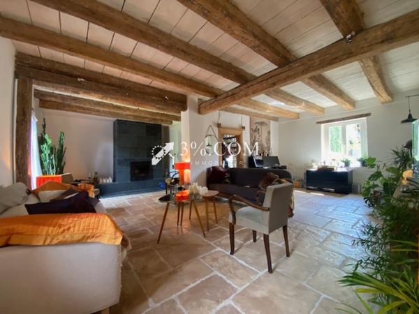 Propriete 12 pièce(s) 8 chambre(s) 460 m²