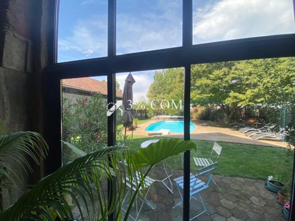 Propriete 12 pièce(s) 8 chambre(s) 460 m²