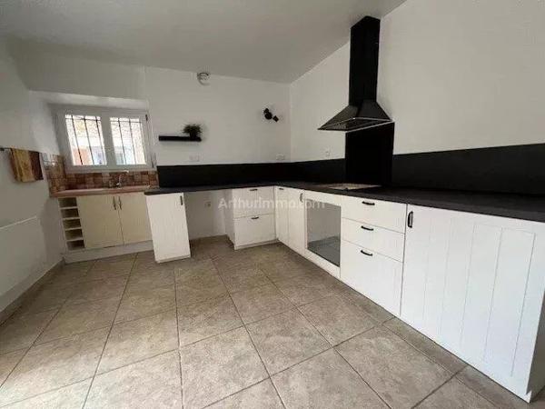 Location Appartement 3 pièces 63 m2 à Volx