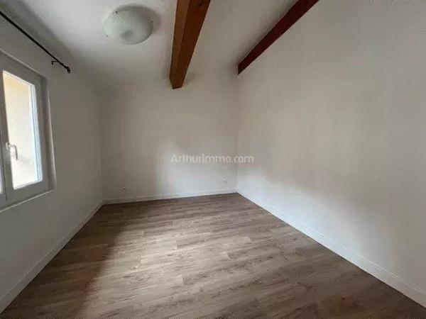 Location Appartement 3 pièces 63 m2 à Volx