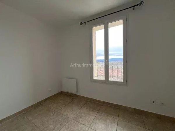 Location Appartement 3 pièces 63 m2 à Volx
