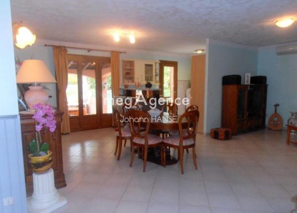 Appartement à TRANS-EN-PROVENCE, 83720 - 4 pièces 80m²