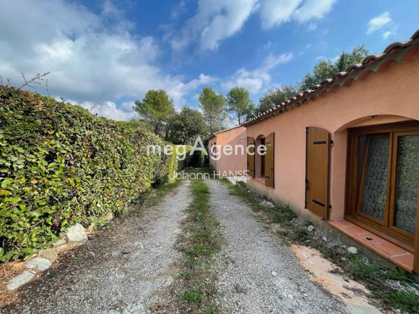 Appartement à TRANS-EN-PROVENCE, 83720 - 4 pièces 80m²