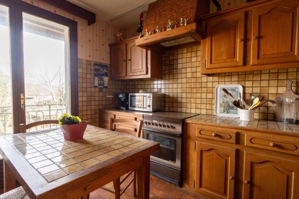 Maison à vendre 7 pièces proche de MACON (71)