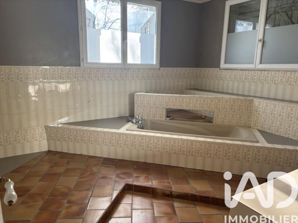 Maison à vendre 7 pièces 250 m² Fère-Champenoise