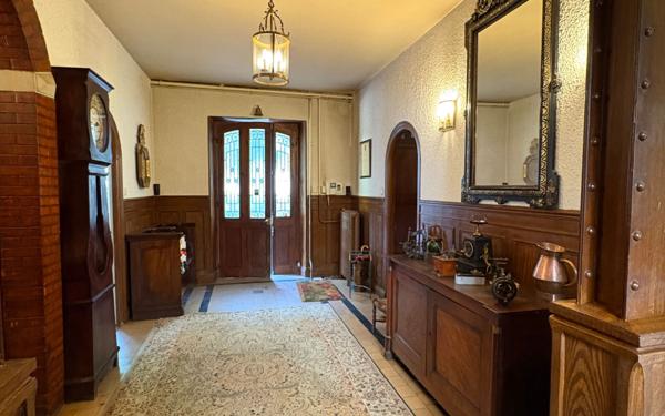 Maison à vendre    7 pièces •  Saint-Dizier