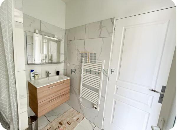 Appartement 2 pièce(s) 2 chambre(s) 52.7 m²