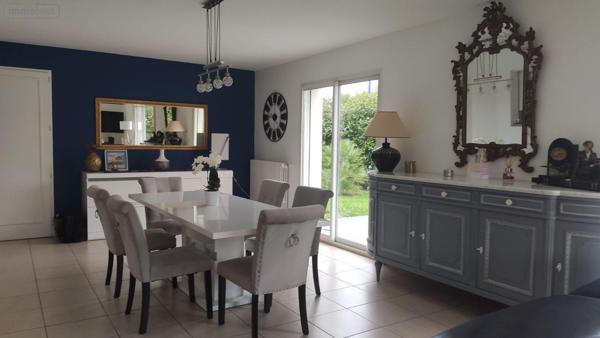 Maison individuelle à vendre à Locmariaquer dans le Morbihan (56740), ref : 065/1808   
Bord de Mer