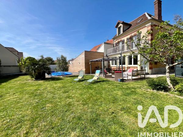 Maison à vendre 9 pièces 172 m² Montévrain
